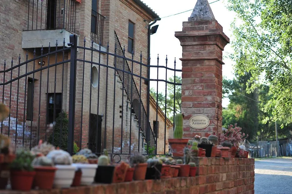 Fattoria Armena Di Saraceni and Vannozzi Buonconvento Alloggio per agriturismo